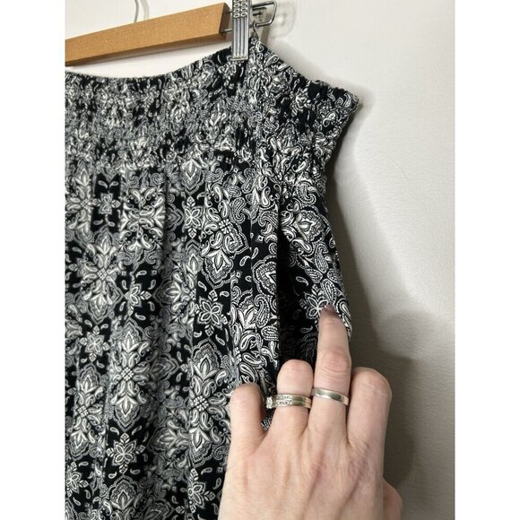 Torrid Womens Pants Floral Black White Challis Pull On Boho High Rise Size 3 - Picture 3 of 11